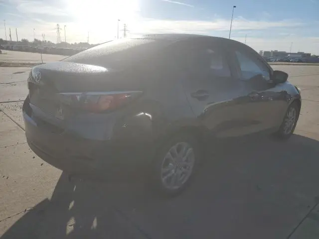 2017 TOYOTA YARIS IA   