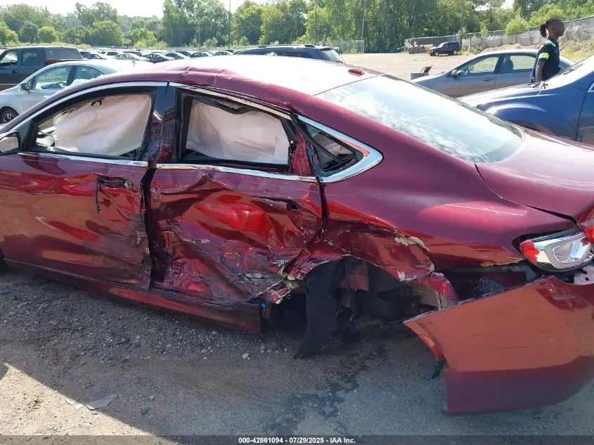 2015 CHRYSLER 200 LIMITED