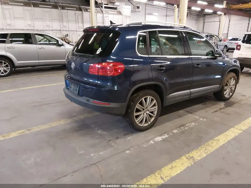 2013 VOLKSWAGEN TIGUAN SE
