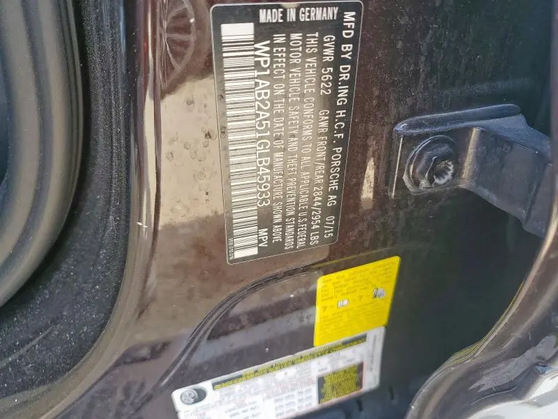 2016 PORSCHE MACAN S