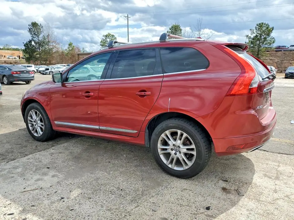 2016 VOLVO XC60 T5 PLATINUM  