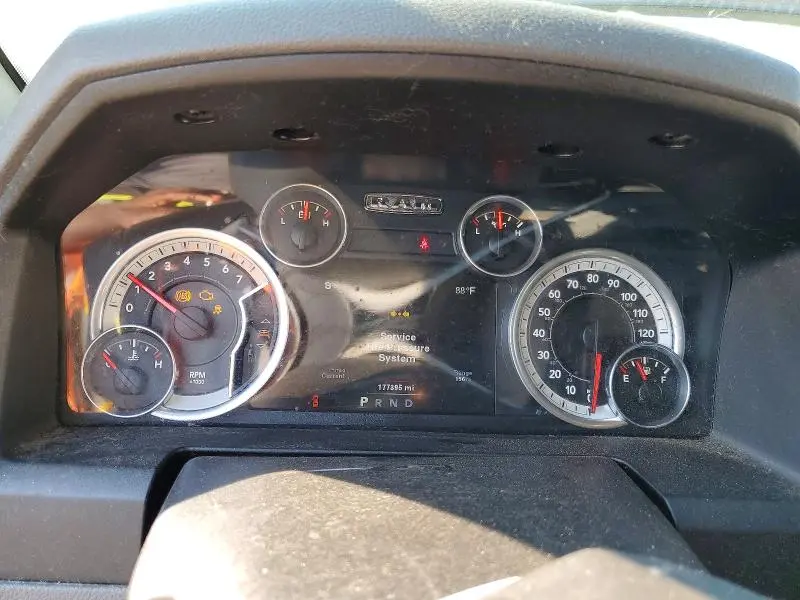 2014 RAM 1500 SLT  