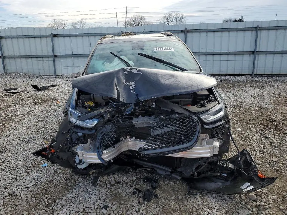 2025 CHRYSLER PACIFICA LIMITED  