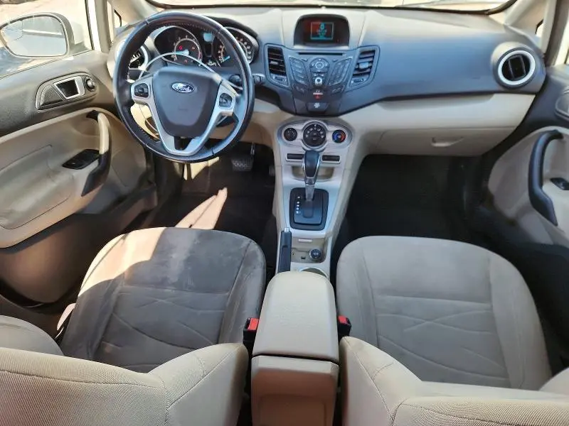 2016 FORD FIESTA SE  