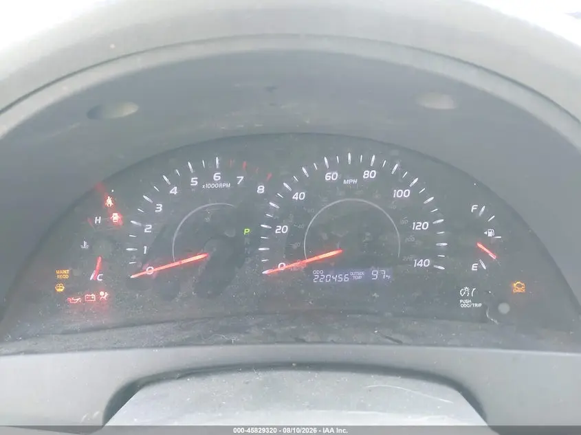 2010 TOYOTA CAMRY LE