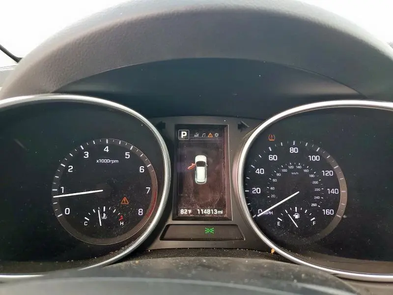 2018 HYUNDAI SANTA FE SE  