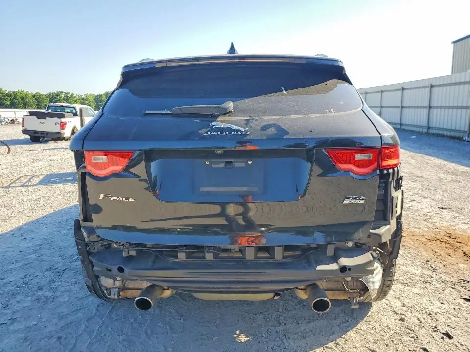 2017 JAGUAR F-PACE R - SPORT  