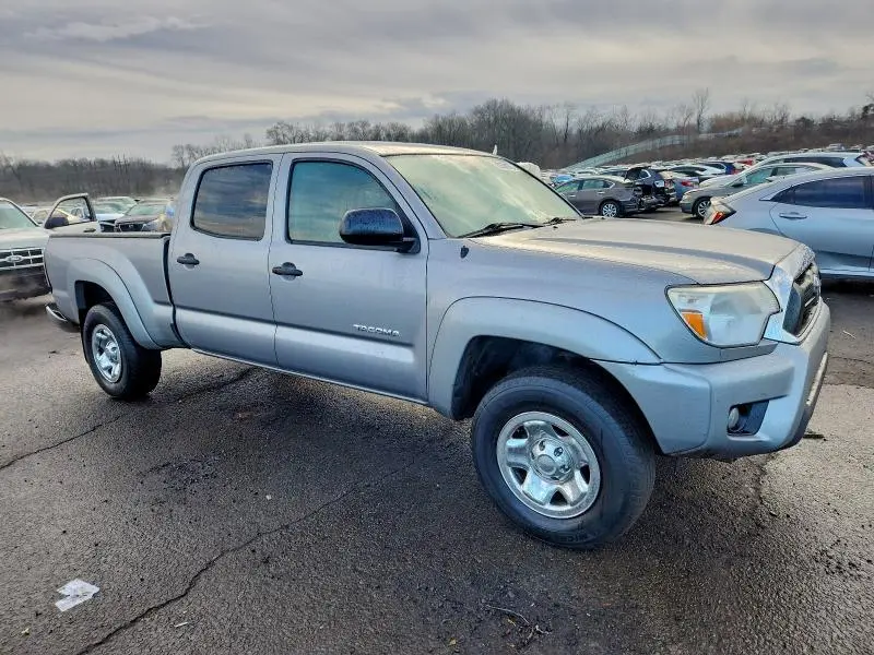 2015 TOYOTA TACOMA V6  