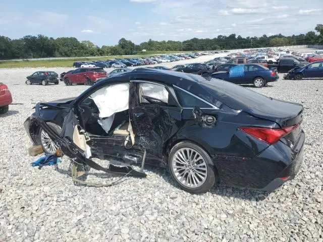 2019 TOYOTA AVALON XLE