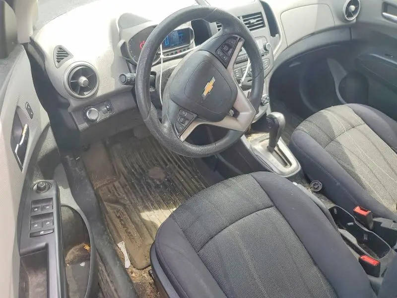 2015 CHEVROLET SONIC LT  
