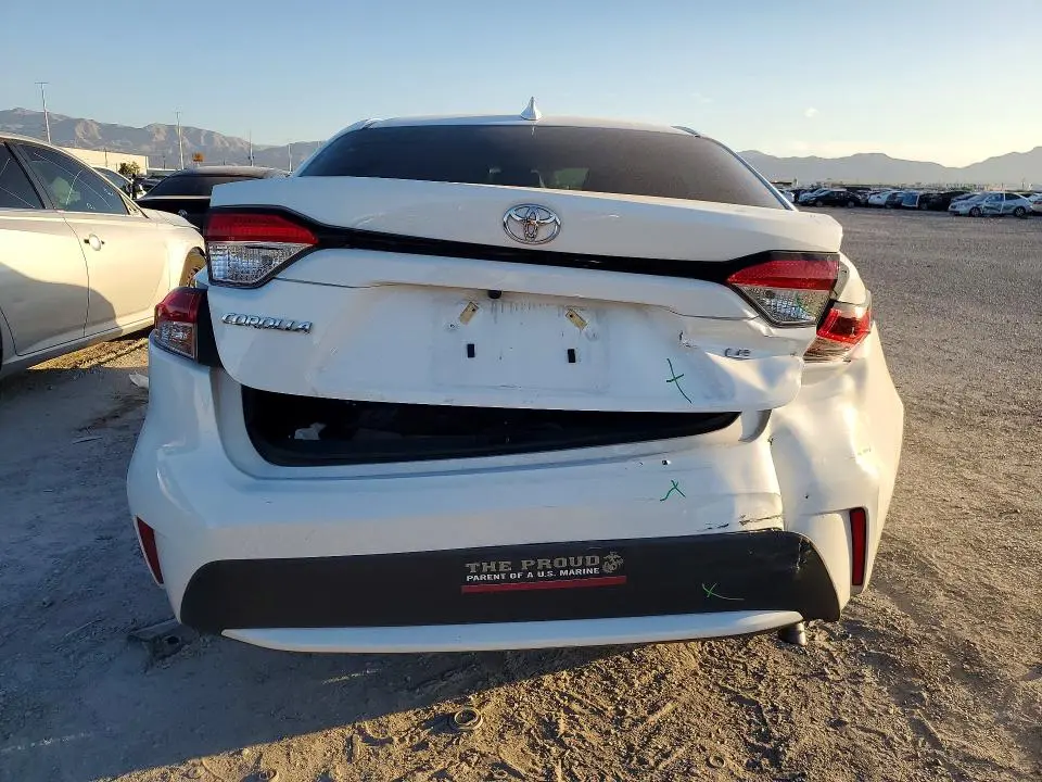 2022 TOYOTA COROLLA LE  
