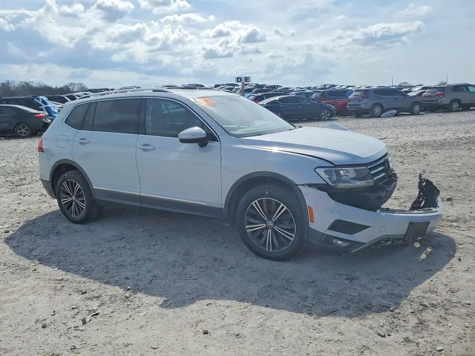 2018 VOLKSWAGEN TIGUAN SE  