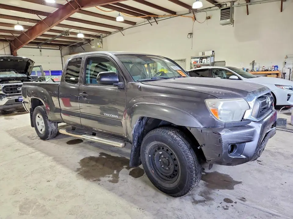 2015 TOYOTA TACOMA BASE  
