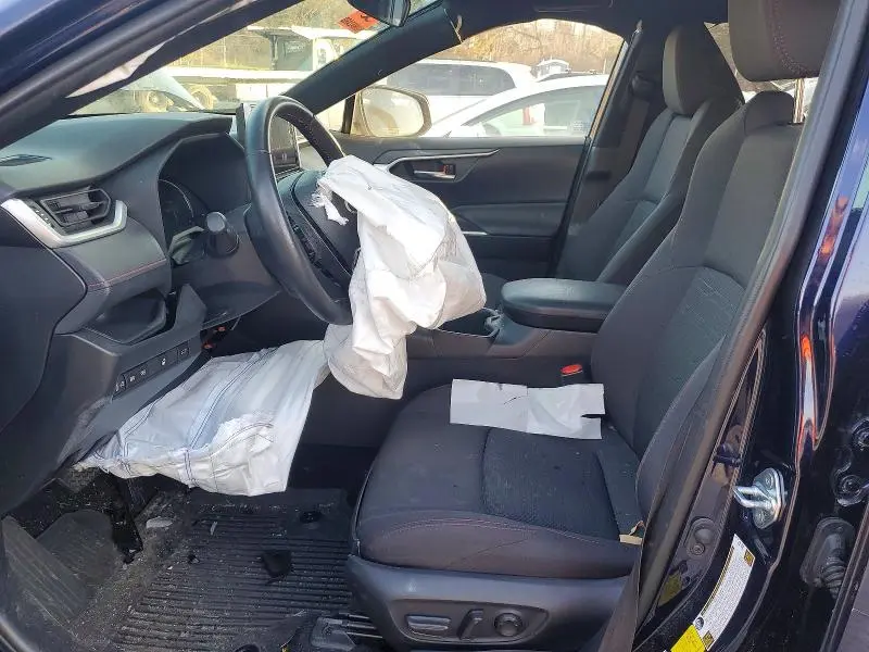 2024 TOYOTA RAV4 PRIME SE  