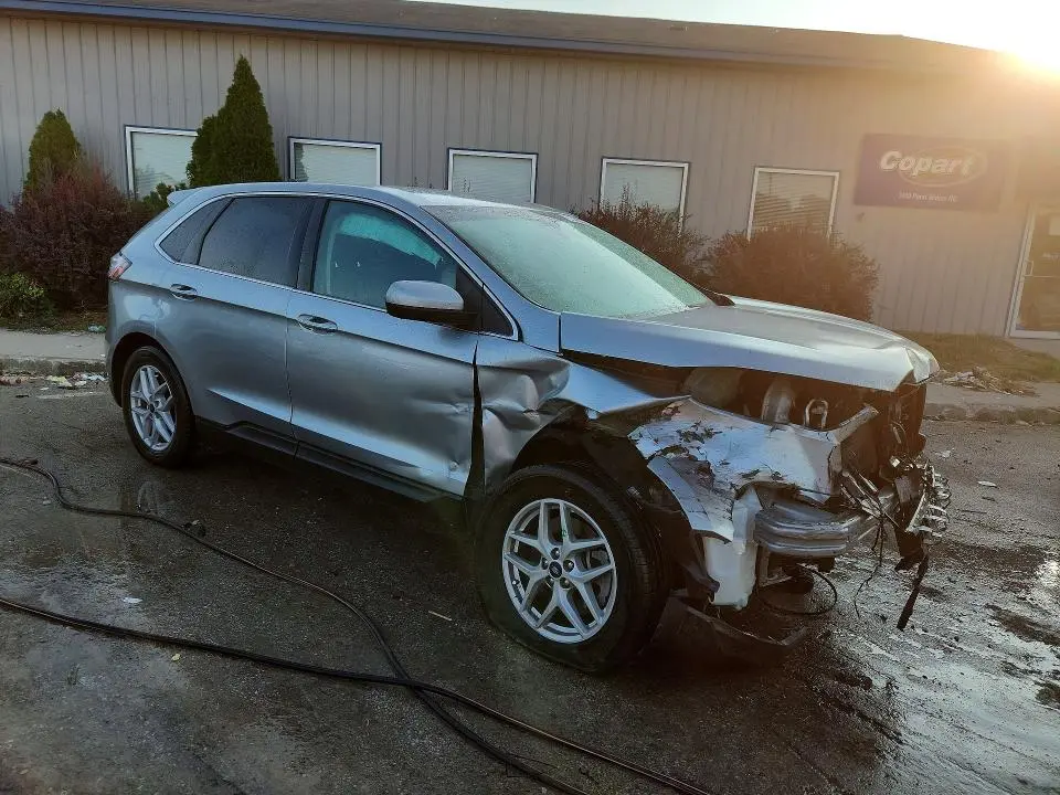 2022 FORD EDGE SEL  