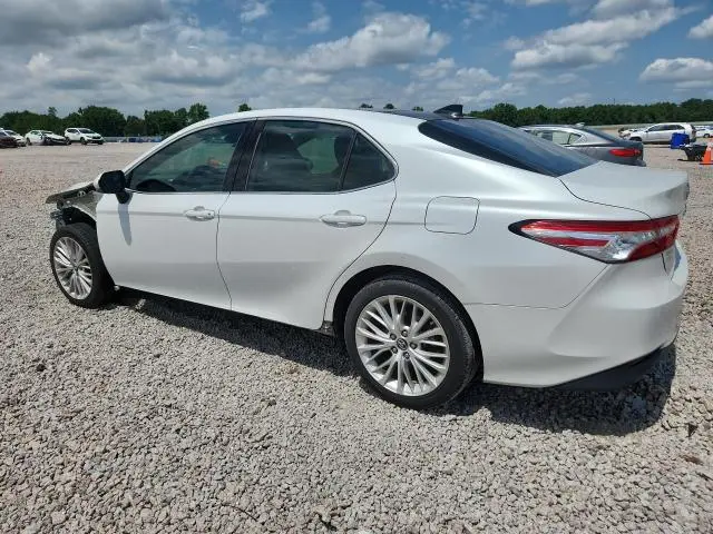 2019 TOYOTA CAMRY XLE V6  