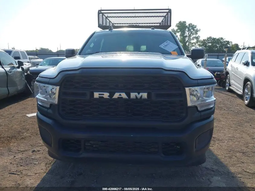2022 RAM 2500 TRADESMAN  4X4 8' BOX