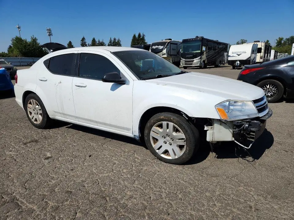 2014 DODGE AVENGER SE  