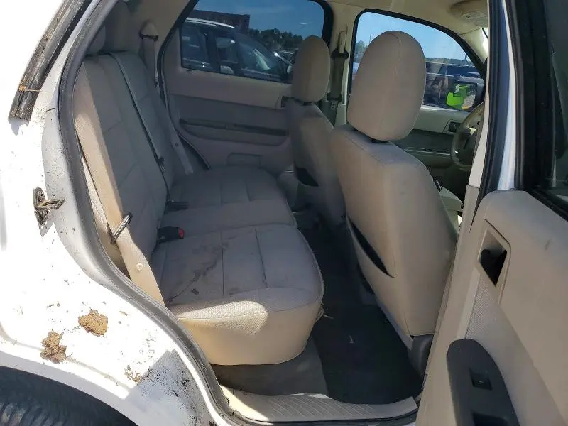2011 FORD ESCAPE XLT  