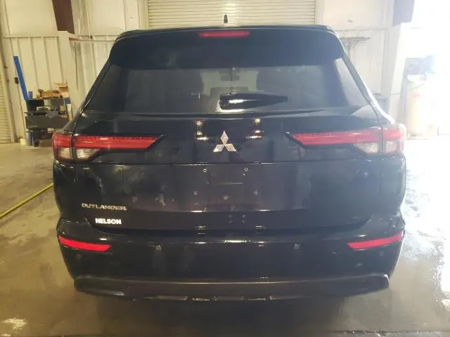 2023 MITSUBISHI OUTLANDER ES  