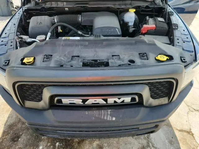 2021 RAM 1500 CLASSIC SLT  