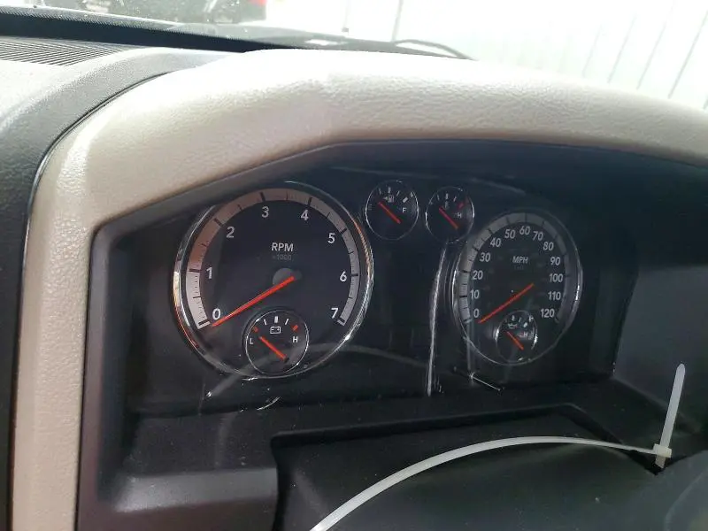 2012 DODGE RAM 1500 ST  