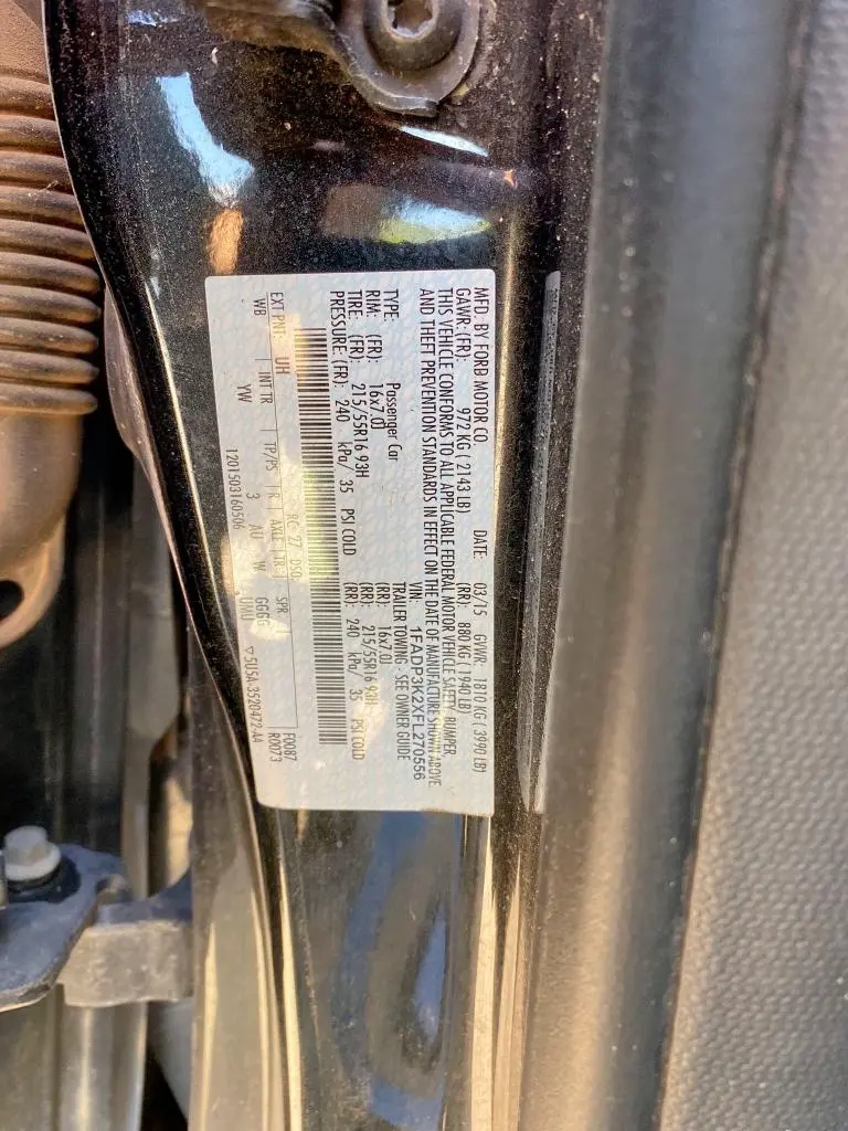 2015 FORD FOCUS SE  