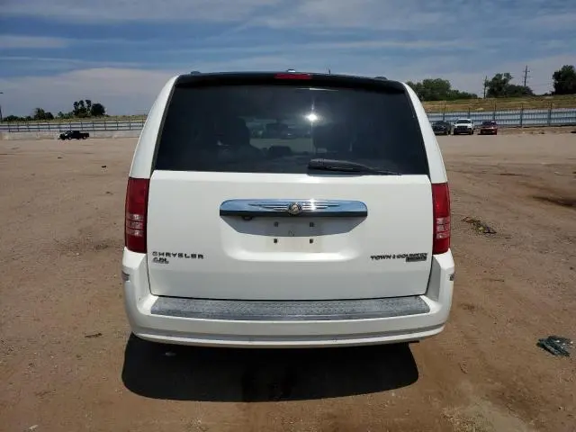 2010 CHRYSLER TOWN & COUNTRY LIMITED  