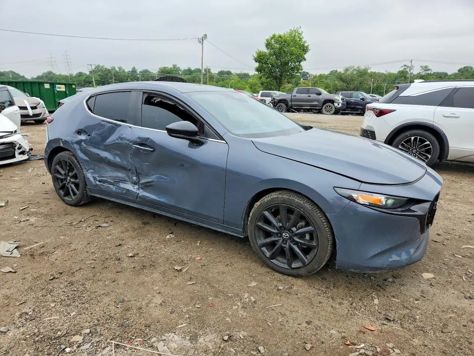 2024 MAZDA 3 PREFERRED  