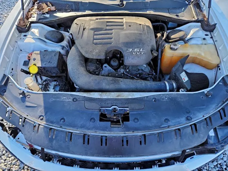 2018 DODGE CHARGER SXT PLUS  