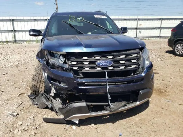 2017 FORD EXPLORER XLT  