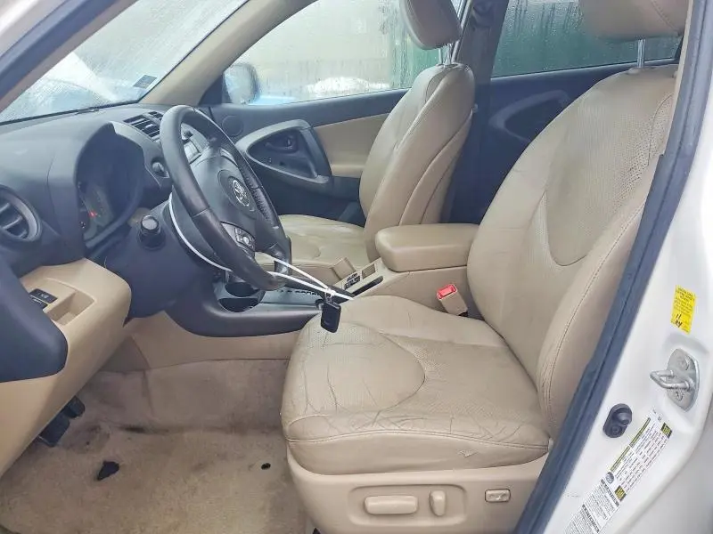 2010 TOYOTA RAV4 LIMITED  