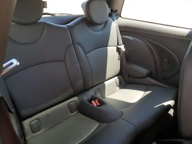 2013 MINI COOPER S