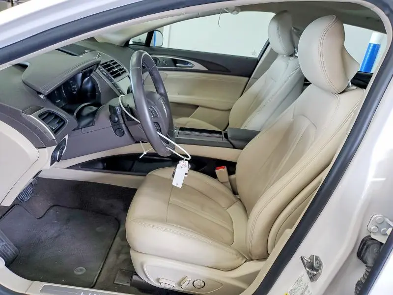 2019 LINCOLN MKZ RESERVE II  