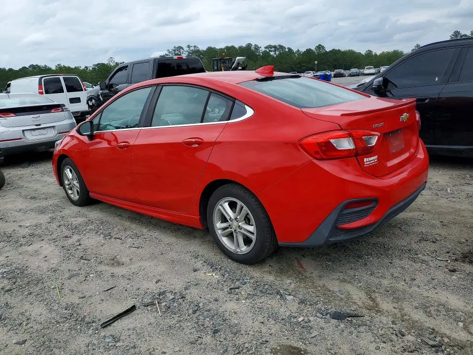 2017 CHEVROLET CRUZE LT  