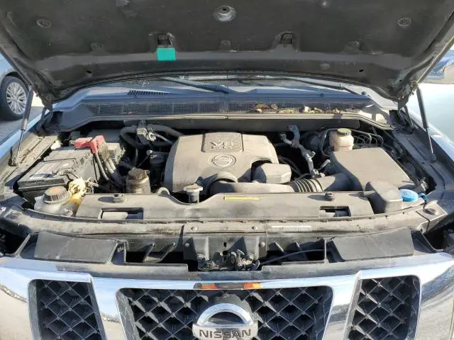 2011 NISSAN ARMADA SV  