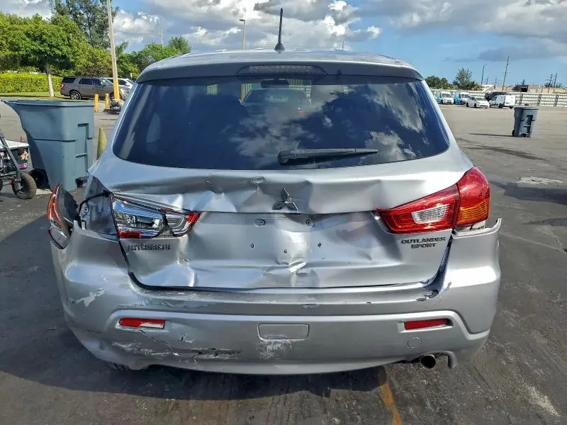 2011 MITSUBISHI OUTLANDER SPORT ES  