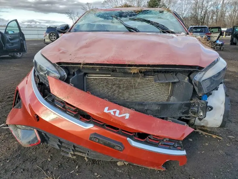 2022 KIA FORTE GT LINE  