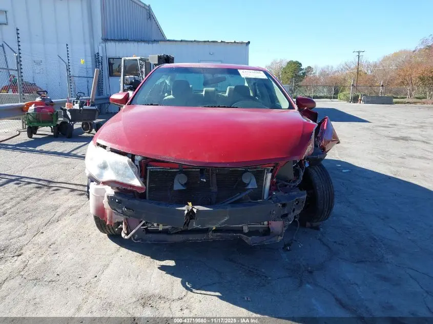 2014 TOYOTA CAMRY LE