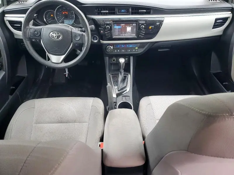 2015 TOYOTA COROLLA LE PLUS  
