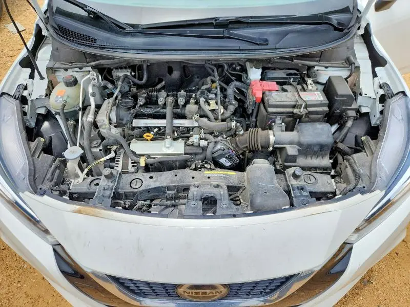 2022 NISSAN VERSA SV  