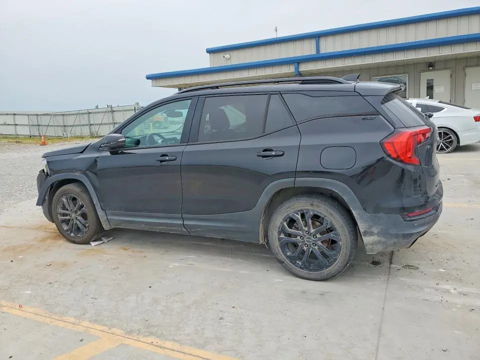 2019 GMC TERRAIN SLT  