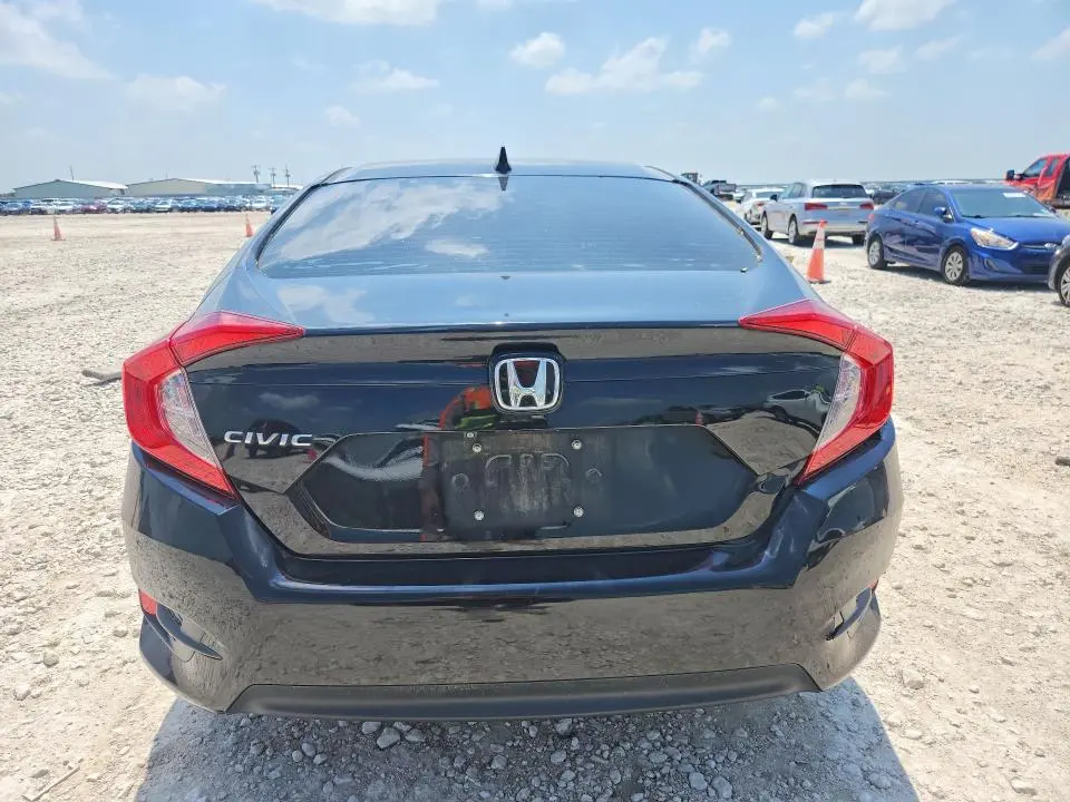 2018 HONDA CIVIC EX  