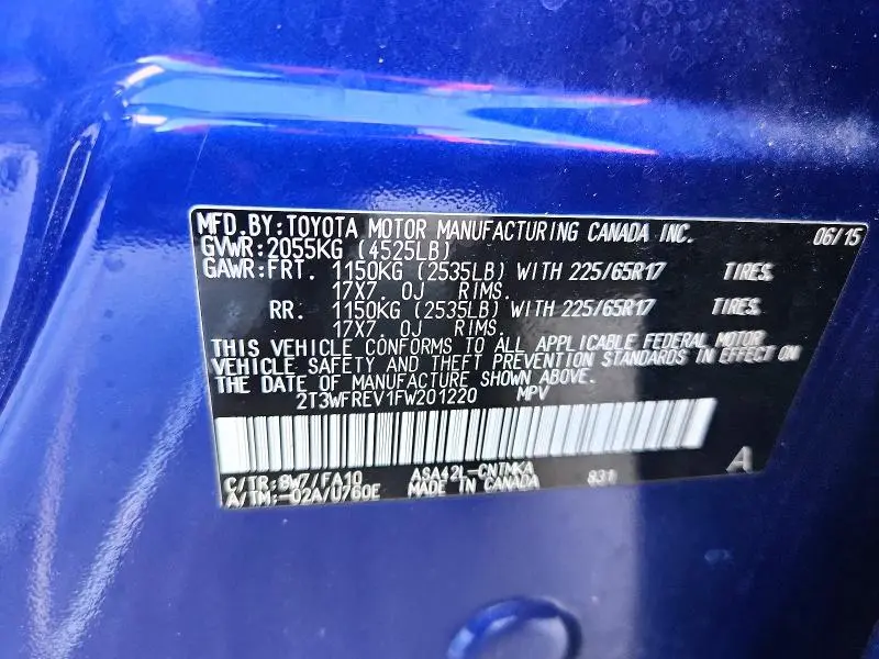 2015 TOYOTA RAV4 XLE  