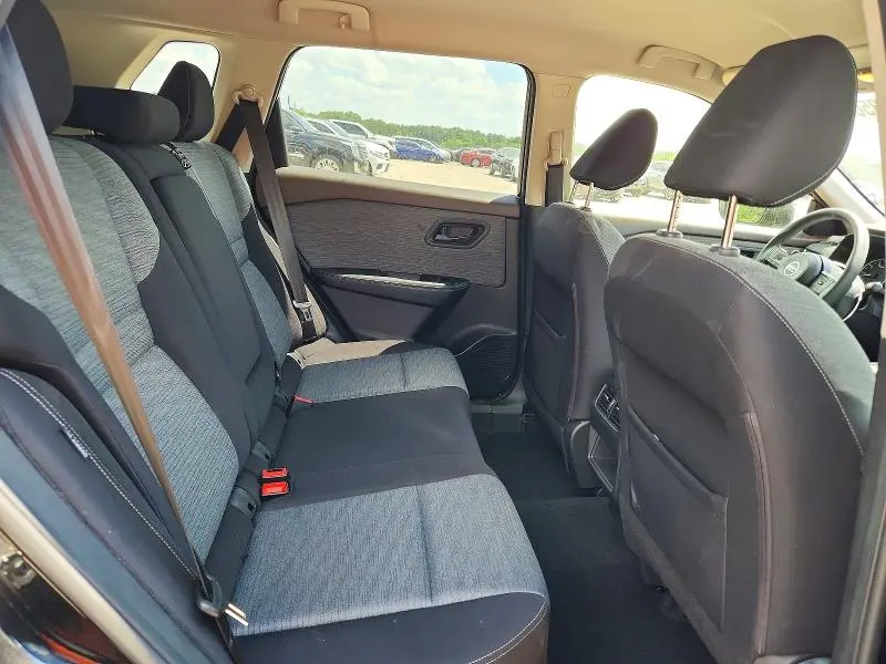 2021 NISSAN ROGUE S  