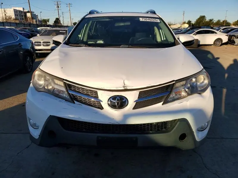 2013 TOYOTA RAV4 XLE  