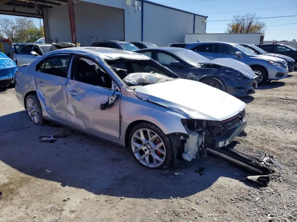 2014 VOLKSWAGEN JETTA GLI  