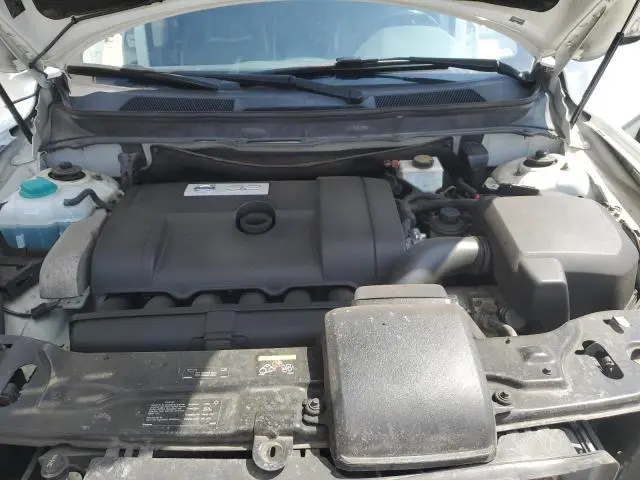 2010 VOLVO XC90   