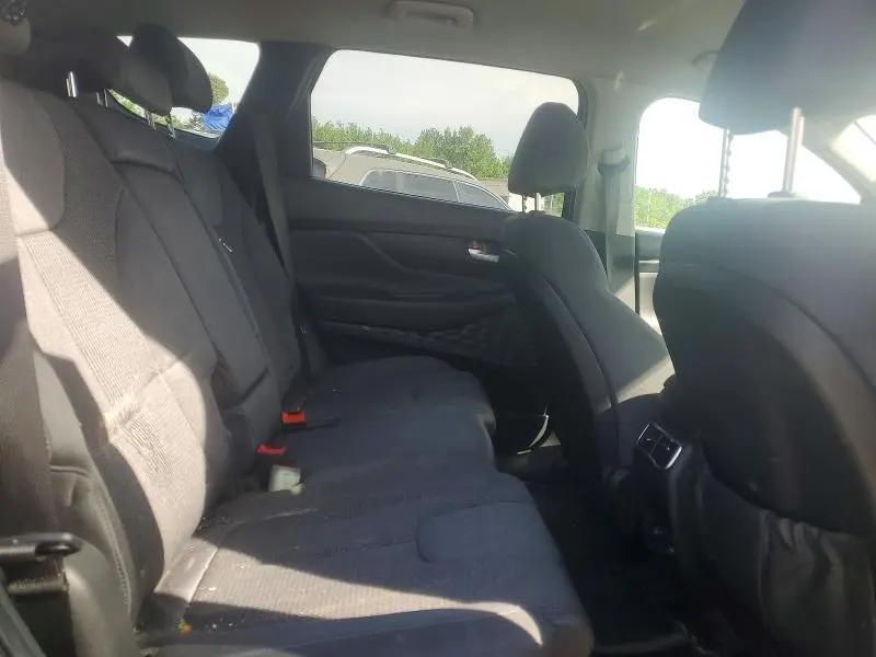 2022 HYUNDAI SANTA FE SE  