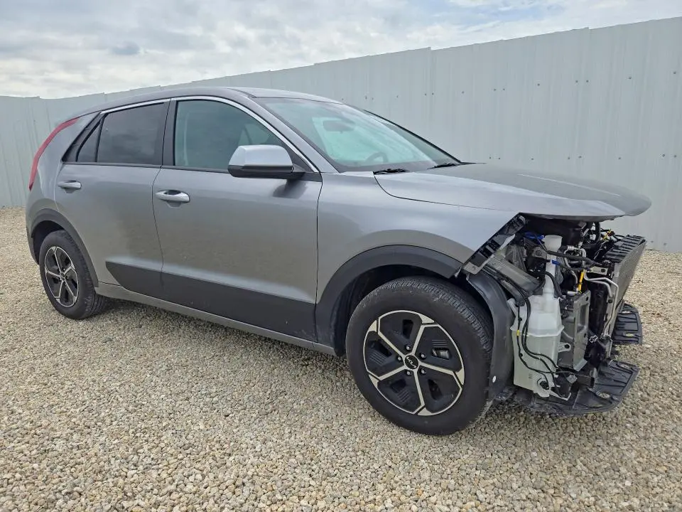 2026 KIA NIRO LX  